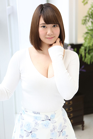 山本真奈